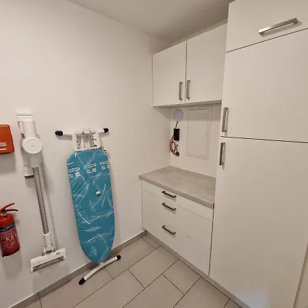 Apartment Nahe Meyer Werft In Ostfriesland Mit Kueche & Netflix Westoverledingen Exterior photo