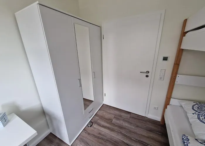 Apartment Nahe Meyer Werft In Ostfriesland Mit Kueche & Netflix